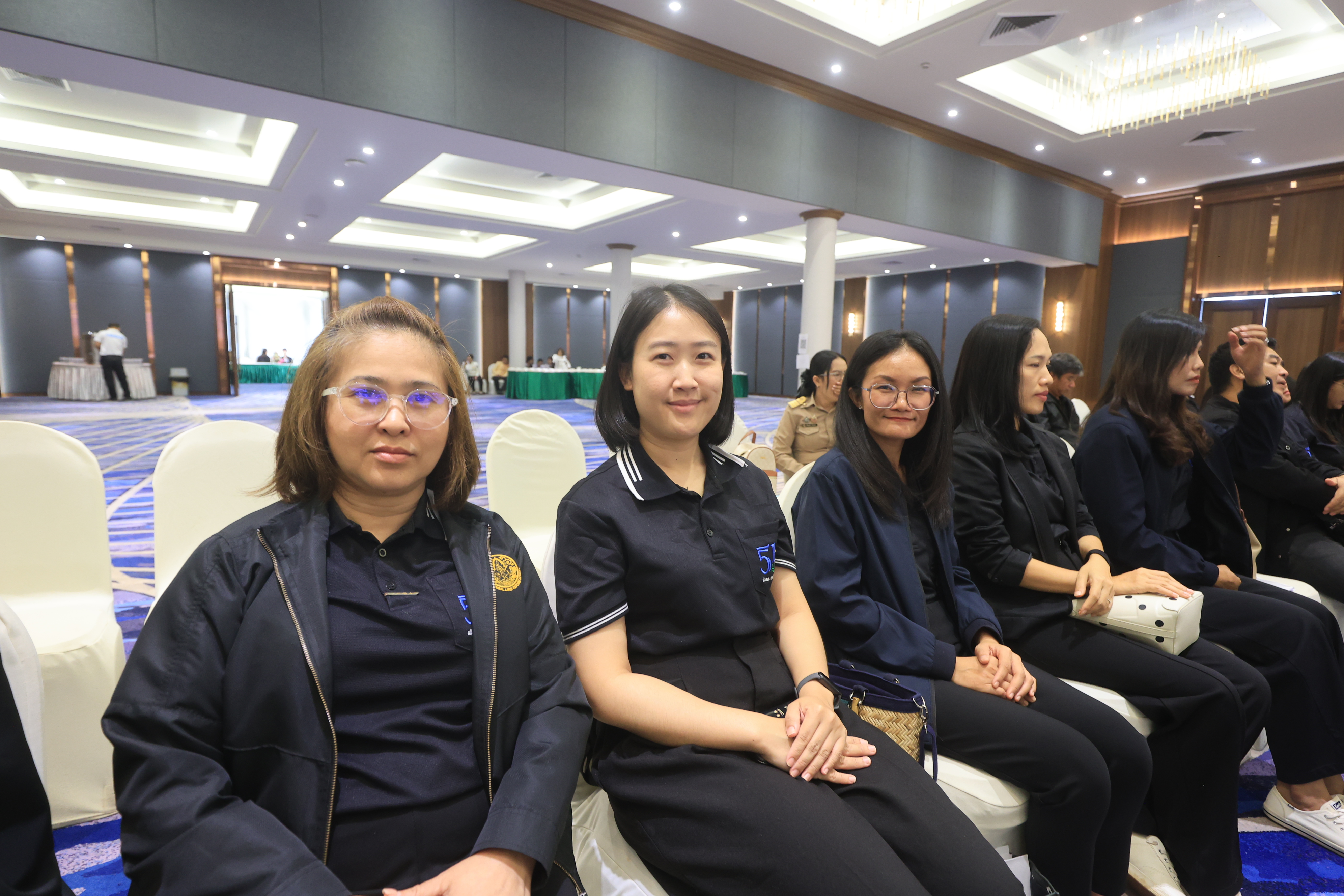 title - เลขาฯ ส.ป.ก. ประชุมเข้ม! 